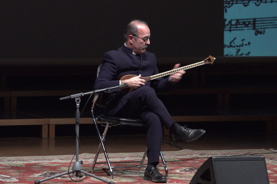 در اختتامیه سومین جشنواره روح الله خالقی چه گذشت/ طرح نکات مهم!