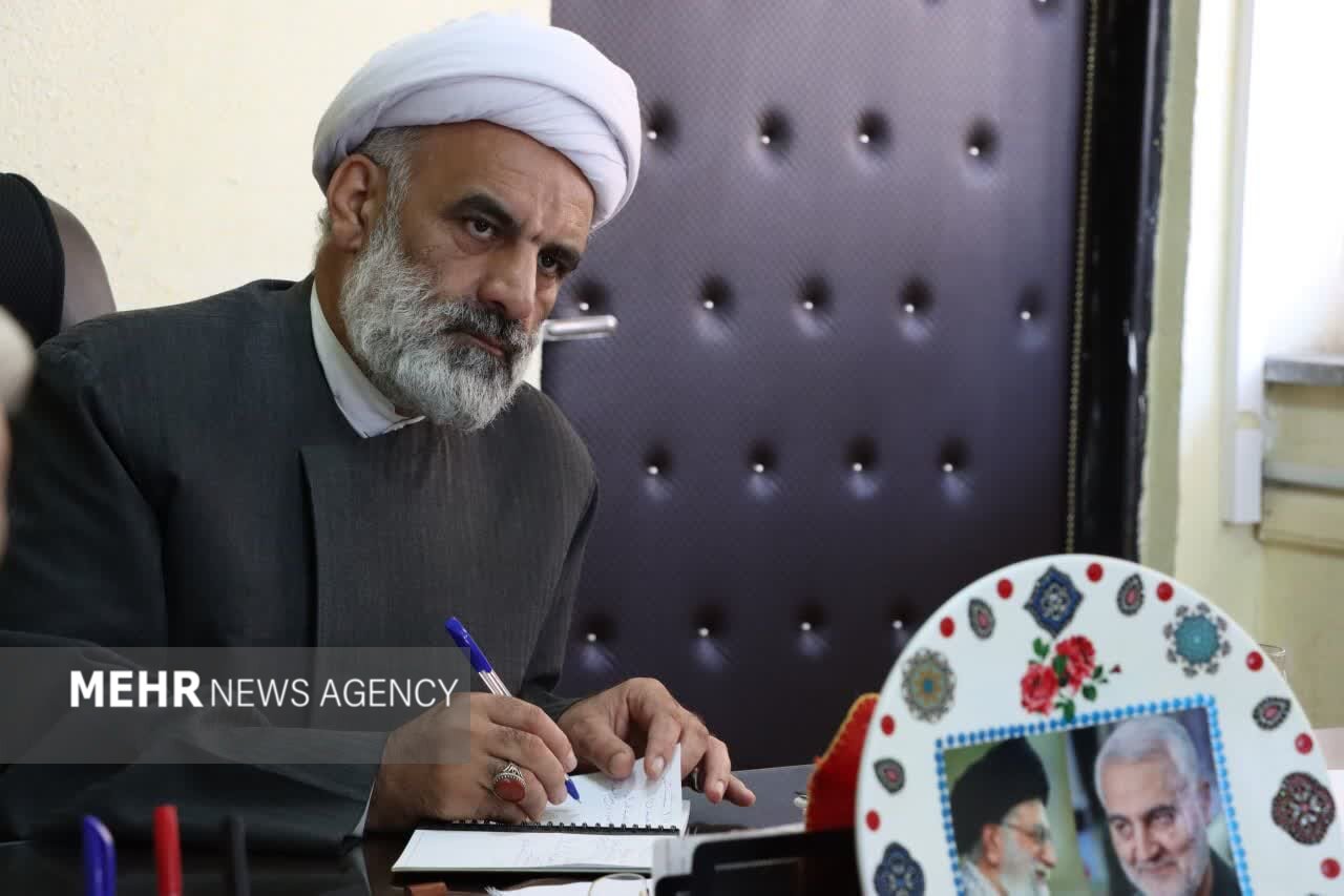 حجت الاسلام محمدی: یادواره شهید «میرزا کوچک جنگلی» برگزار میشود حجت الاسلام محمدی: یادواره شهید «میرزا کوچک جنگلی» برگزار میشود