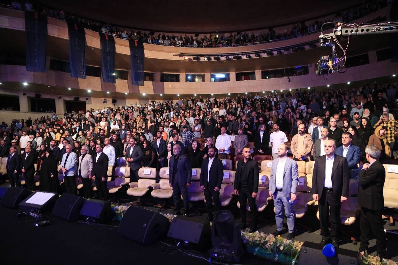 فيلم،شهر،عنوان،جايزه،مراسم،جشنواره،روايت،تهران،ديدن،هنري،اير ...