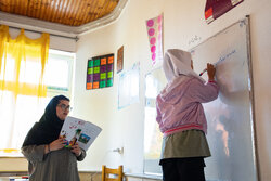 مدارس شیفت صبح هویزه و ماهشهر فردا غیرحضوری شد