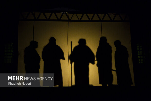 نمایش آیینی«محرمانه»در اصفهان