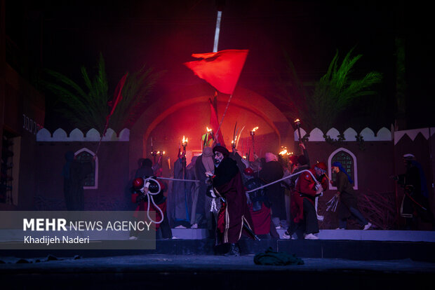 نمایش آیینی«محرمانه»در اصفهان