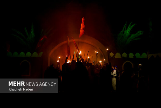 نمایش آیینی«محرمانه»در اصفهان