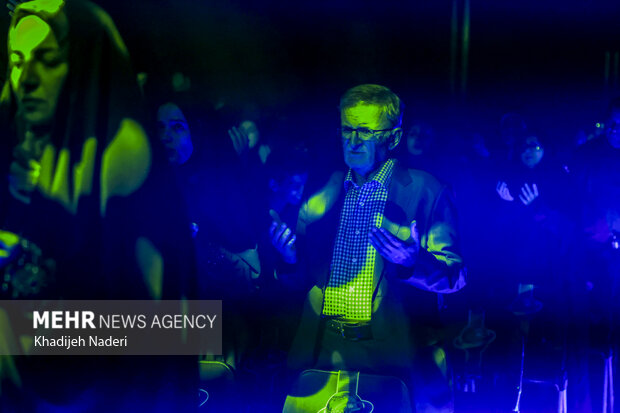 نمایش آیینی«محرمانه»در اصفهان