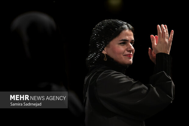 ارکستر سمفونیک تهران به رهبری «پانیذ فریوسفی»