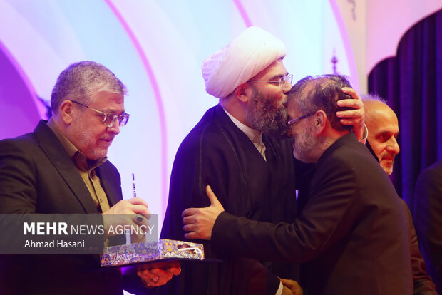 آئین اختتامیه بیست‌ودومین اجلاسیه بین‌المللی پیرغلامان حسینی در مشهد