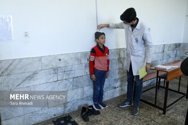 اردوی جهادی سلامت محور در مناطق کم برخوردار مشهد