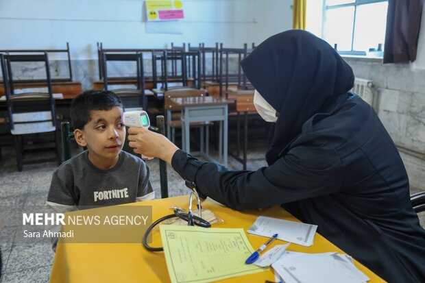 اردوی جهادی سلامت محور در مناطق کم برخوردار مشهد