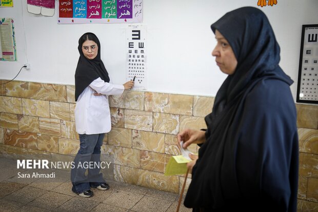 اردوی جهادی سلامت محور در مناطق کم برخوردار مشهد