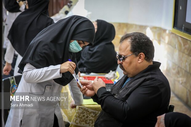 اردوی جهادی سلامت محور در مناطق کم برخوردار مشهد