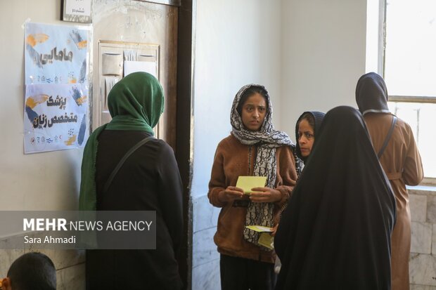 اردوی جهادی سلامت محور در مناطق کم برخوردار مشهد
