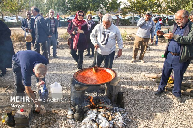 جشنواره املت و چای آتیشی در بجنورد