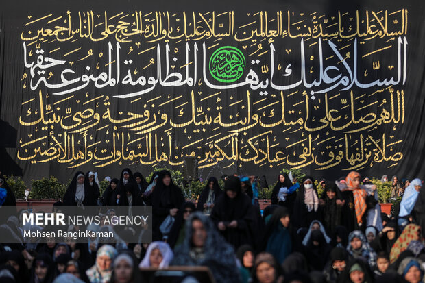 اقامه نماز طلب باران در امام‌زاده صالح (ع) تهران