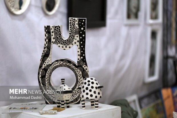 نمایشگاه توانمندی بانوان و کسب و کارهای خانگی استان اردبیل