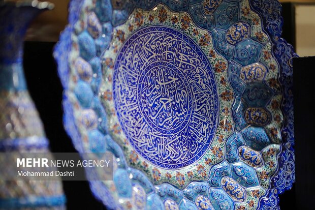 نمایشگاه توانمندی بانوان و کسب و کارهای خانگی استان اردبیل