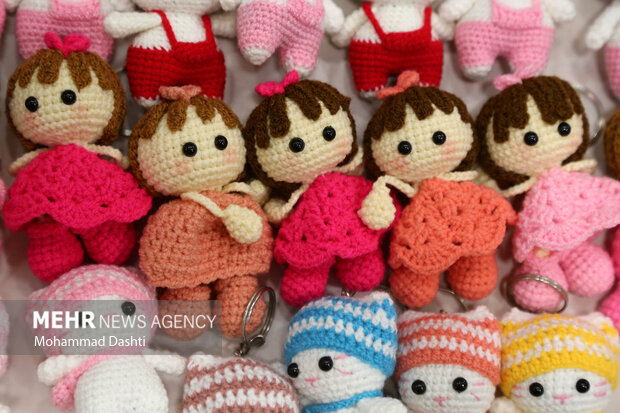 نمایشگاه توانمندی بانوان و کسب و کارهای خانگی استان اردبیل