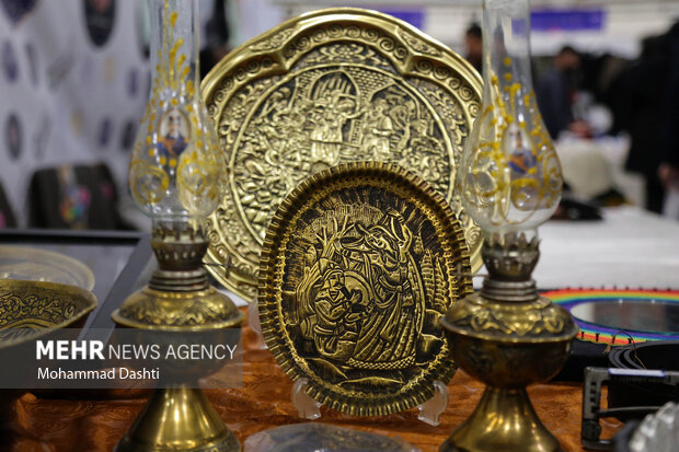 نمایشگاه توانمندی بانوان و کسب و کارهای خانگی استان اردبیل