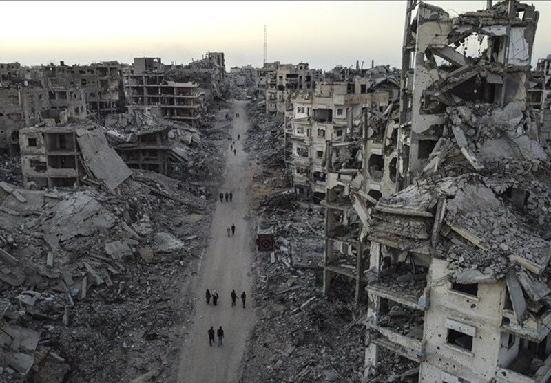 Izraelski napadi v Gazi se nadaljujejo in zahtevajo dodatne žrtve.