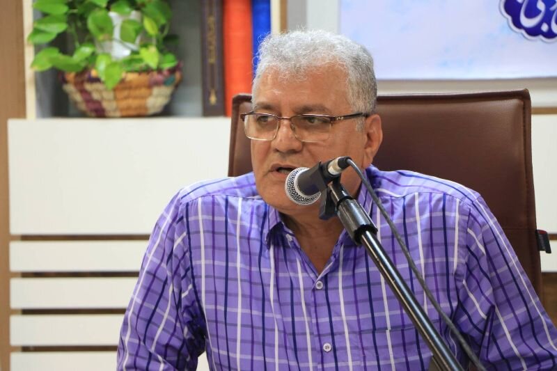 آشنایی با استادِ شاعر پرورِ هرمزگان؛ آثار «منصور ضمیری» گردآوری میشود