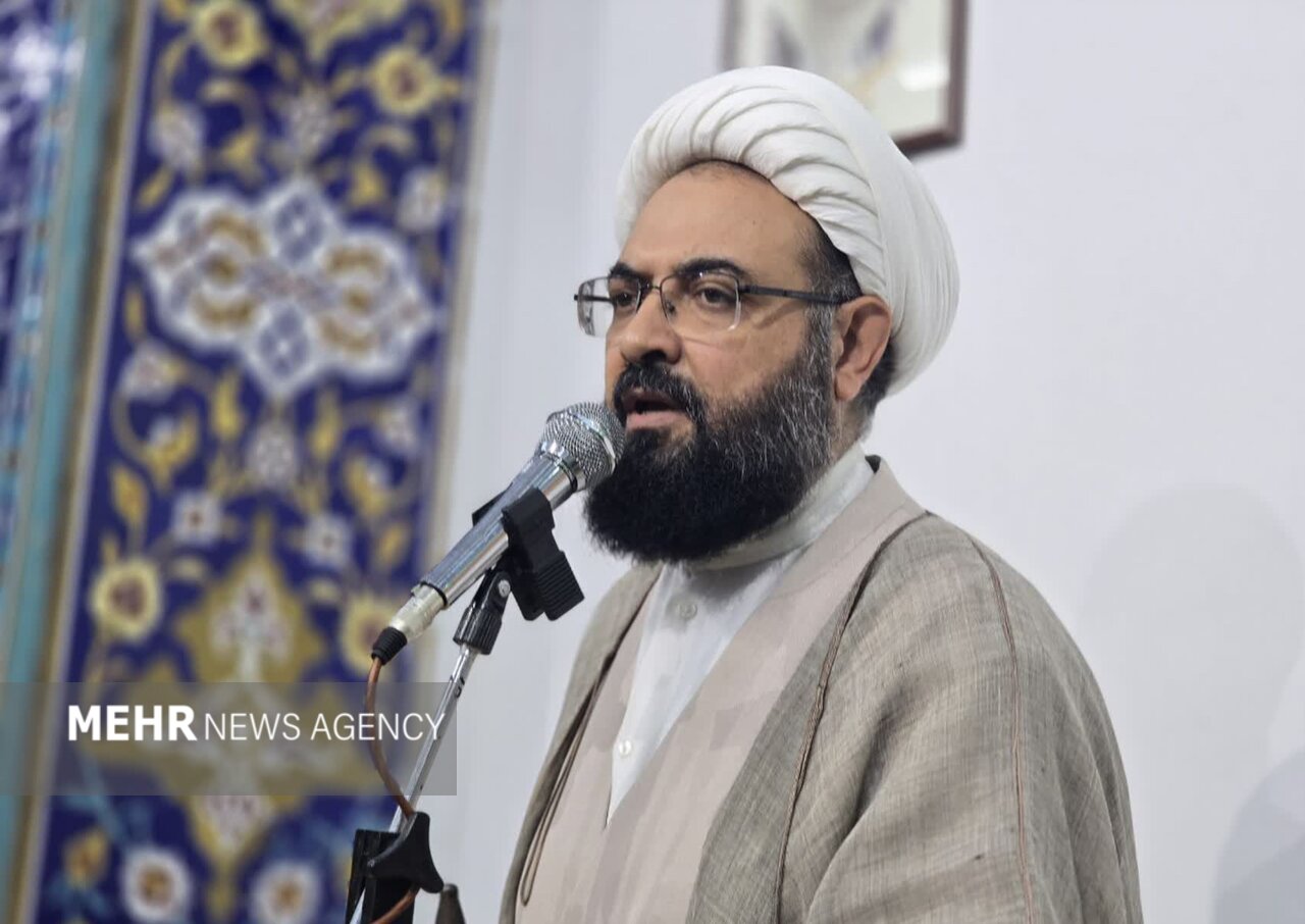 نقوی: اصلاح قیمت بنزین راهکار کاهش اسراف و تقویت اقتصاد است