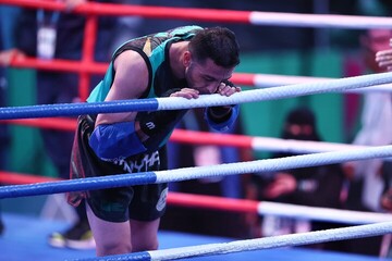 لاعب موي تاي إيراني يعتزل بعد حصوله على مركز الوصيف