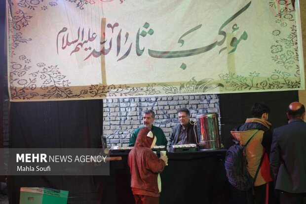 مرثیه‌ای در حیاطی کهن؛ پایان سمنوپزان با عطر ایمان