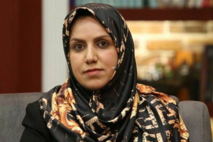 نویسنده باید سلیقه مخاطب نوجوان را ارتقا دهد