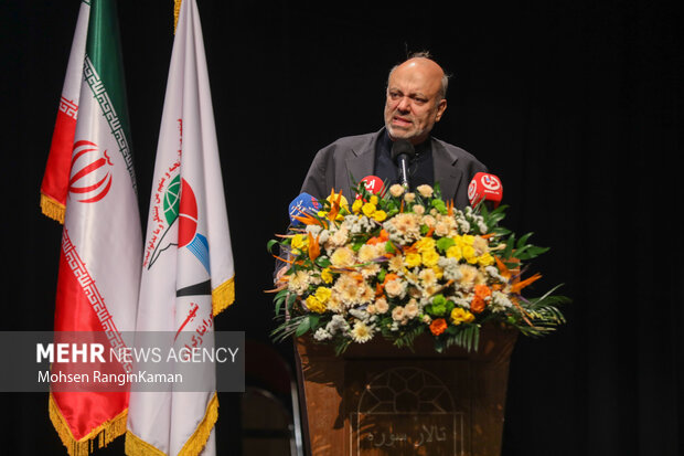 دومین همایش تجلیل از برگزیدگان «پویش ملی ایثار»