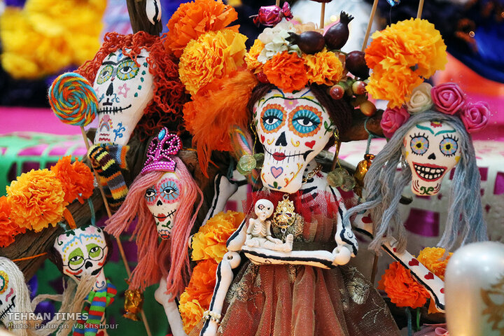 Mexican Embassy in Tehran celebrates Day of the Dead with visual arts exhibition by Iranian artists