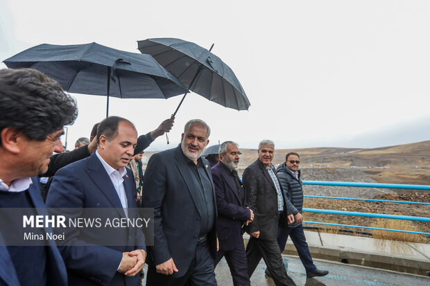 آئین کلنگ زنی طرح آبرسانی سد کلقان با حضور وزرای نیرو و جهاد کشاورزی