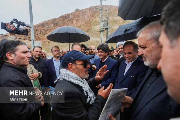 آئین کلنگ زنی طرح آبرسانی سد کلقان با حضور وزرای نیرو و جهاد کشاورزی