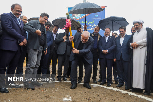 آئین کلنگ زنی طرح آبرسانی سد کلقان با حضور وزرای نیرو و جهاد کشاورزی