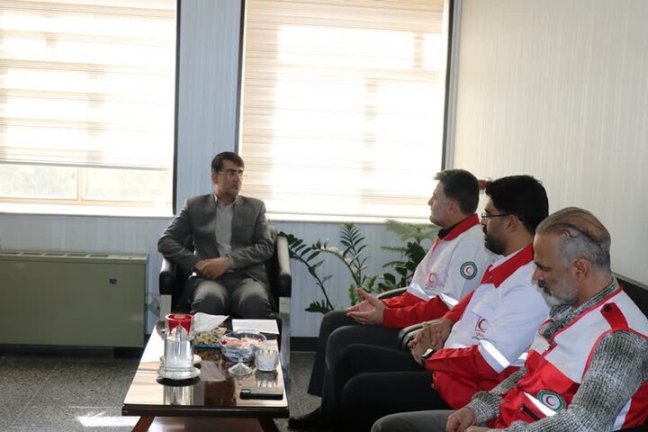 عباسی: همکاری با هلالاحمر یک ضرورت برای ارتقای تابآوری شهری است