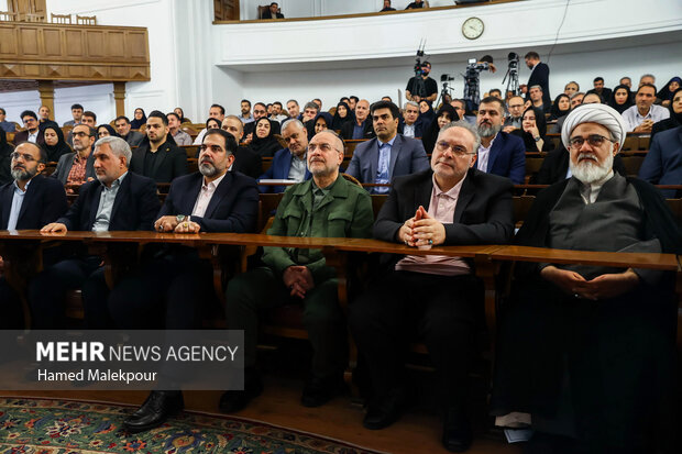 آئین گرامیداشت روز کتاب، کتابدار و کتابخوانی با حضو رئیس مجلس