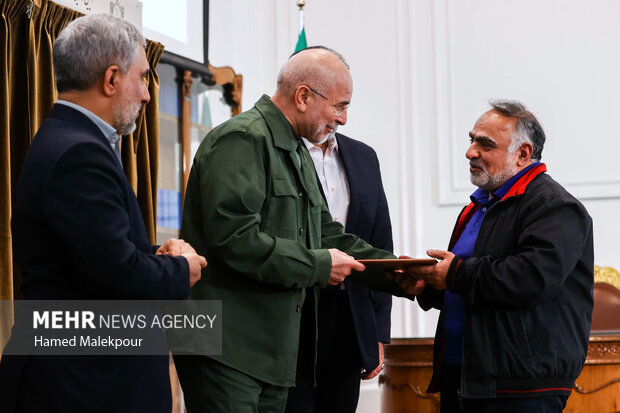 آئین گرامیداشت روز کتاب، کتابدار و کتابخوانی با حضو رئیس مجلس