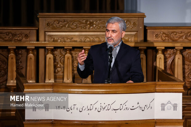 آئین گرامیداشت روز کتاب، کتابدار و کتابخوانی با حضو رئیس مجلس