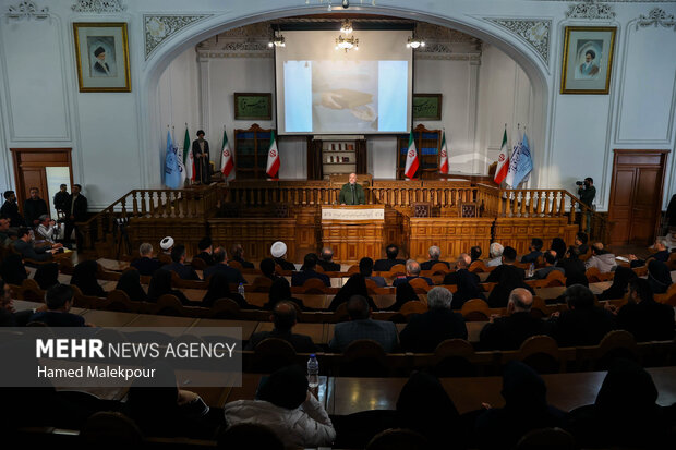 آئین گرامیداشت روز کتاب، کتابدار و کتابخوانی با حضو رئیس مجلس