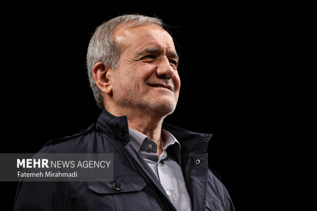 آیین گرامیداشت روز «کتاب، کتابخوانی و کتابدار»