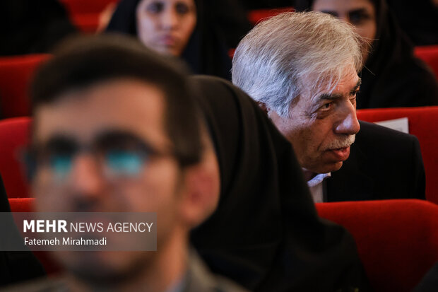 آیین گرامیداشت روز «کتاب، کتابخوانی و کتابدار»