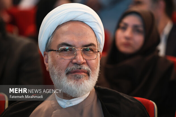 آیین گرامیداشت روز «کتاب، کتابخوانی و کتابدار»