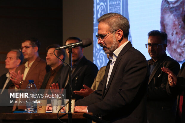 سی‌وهفتمین جشنواره تئاتر چهارمحال و بختیاری