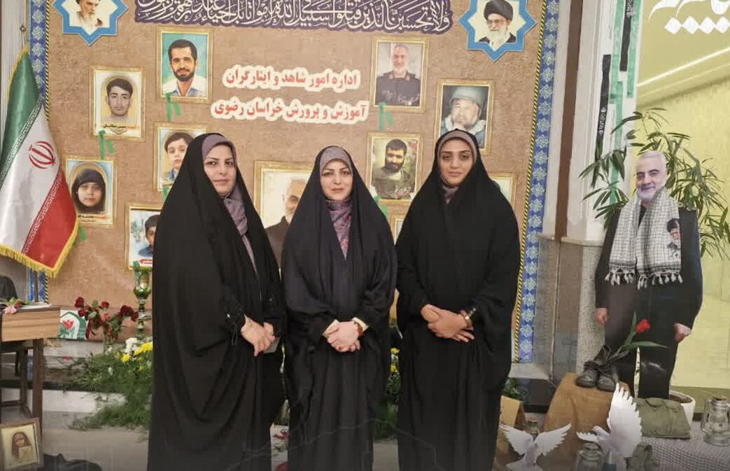 شاهد،استان،سمنان،رويداد،يادگيري،ابتدايي،بازي،ملي،تقدير،معلم