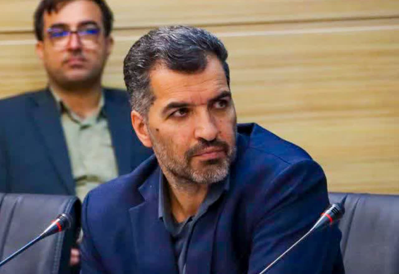 دهقانیزاده: «یزد پایدار» نقشه راه در اجرای برنامه هفتم پیشرفت است دهقانیزاده: «یزد پایدار» نقشه راه در اجرای برنامه هفتم پیشرفت است