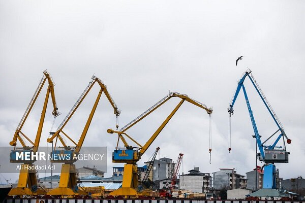 اصلاح آیین‌نامه کولبری و ملوانی در دستور کار دولت+ جزئیات