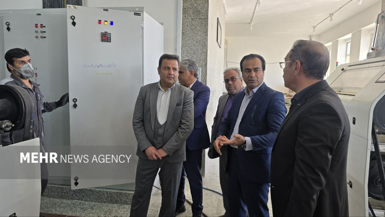 شه بخش: ۳۴ کارگر یک واحد تولیدی در زاهدان به کارشان بازگشتند