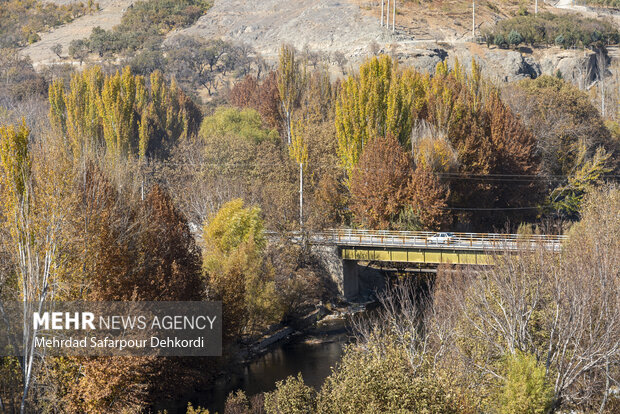 طبیعت پاییزی زاینده رود