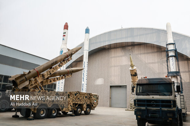 نمایشگاه موشکی هوا فضا سپاه