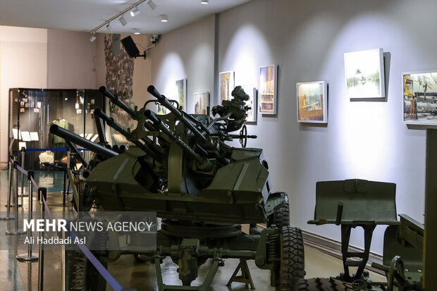 نمایشگاه موشکی هوا فضا سپاه