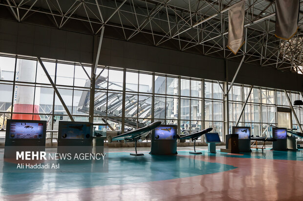 نمایشگاه موشکی هوا فضا سپاه