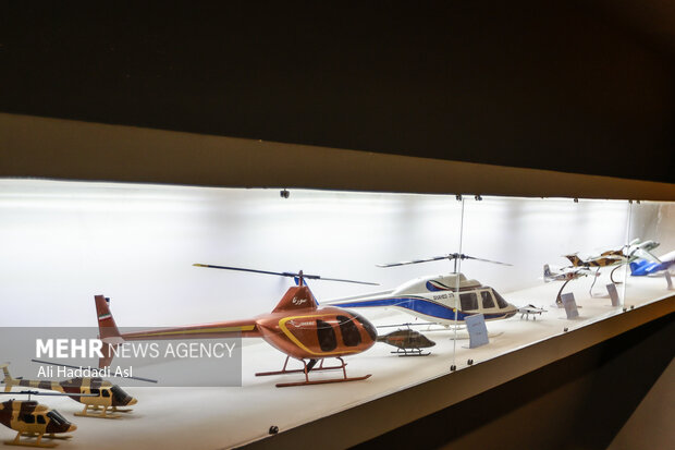 نمایشگاه موشکی هوا فضا سپاه